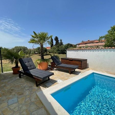 Holiday Home Bukovac Pula Exterior foto